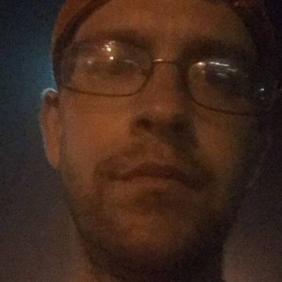 Meet your Posher, Mark - Picture 1 of 1